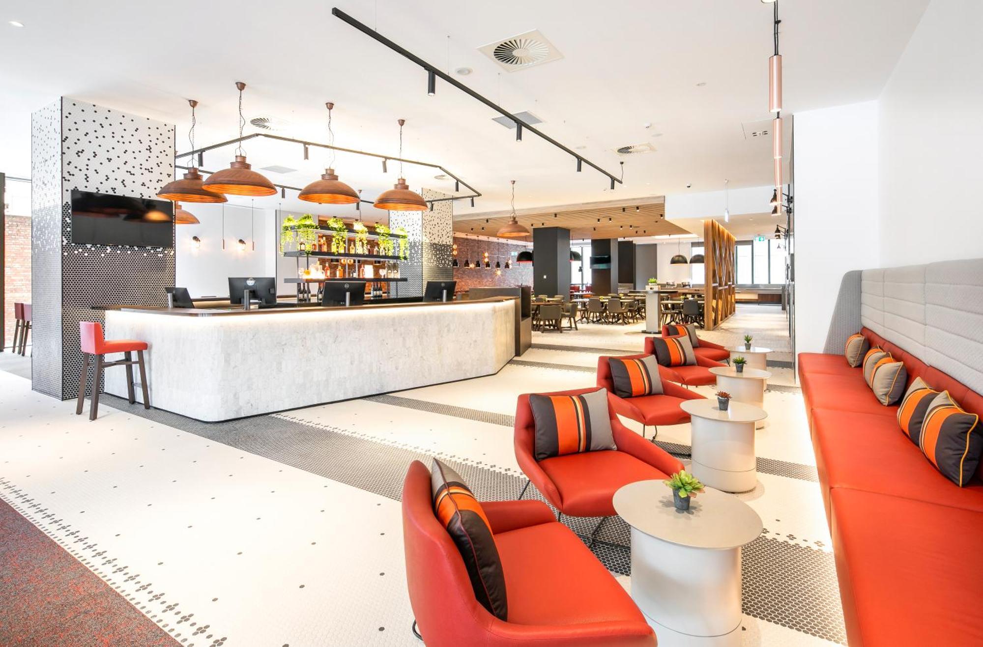 Holiday Inn Express Melbourne Little Collins By Ihg — Photos 3